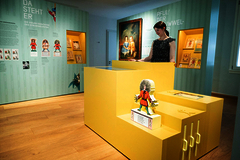 Ausstellung im Inklusionsbetrieb Struwwelpeter Museum in Frankfurt (Foto: Salome Roessler) Ausstellungsraum des Inklusionsbetriebes Struwwelpeter Museum in Frankfurt