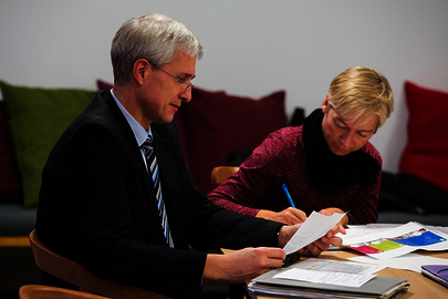 Gruppenbild vom Gespräch bei der JOB gGmbH