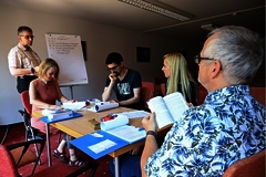 Kursangebot des Integrationsamtes, Seminarszene (Foto: Uwe Zucchi)